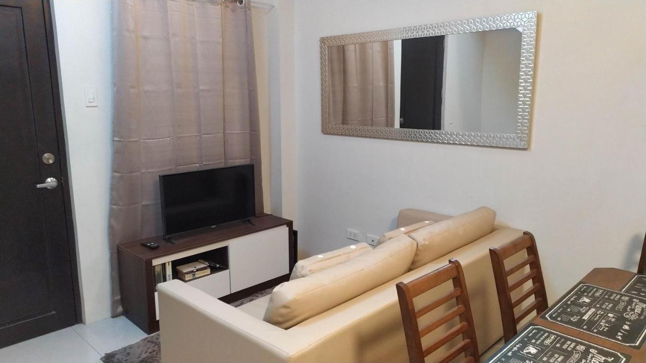 Mactan Airport Guesthouse Lapu-Lapu City Bagian luar foto